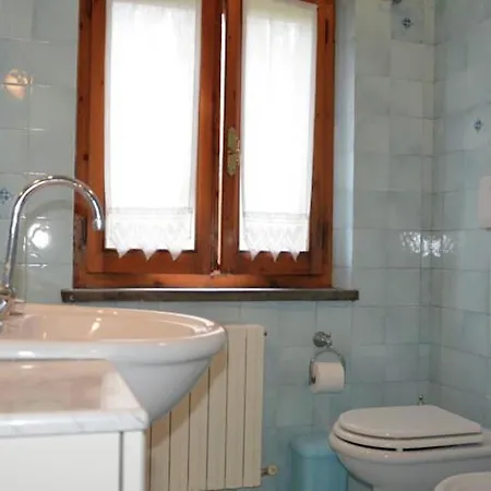 Holiday Paradise Tuoro sul Trasimeno