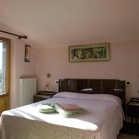 Holiday Paradise Tuoro sul Trasimeno